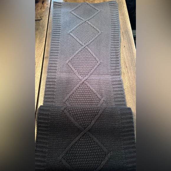 EUC Calia Infinitely Scarf in Grey Ombré. - Picture 5 of 5